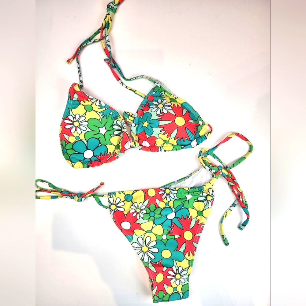 New Floral Bikini String Bikini Tropical Hawaiian 426  Sexy Bathing Suit Size‎ S